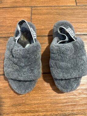 UGG Kids Fluff Slide Sandals - Gray